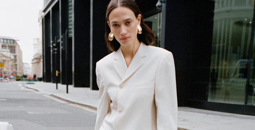 modelo NET-A-PORTER